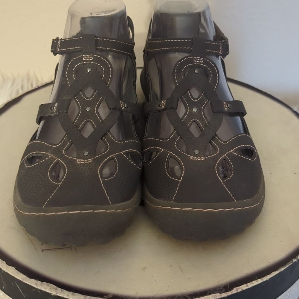 JBU Memory Foam Outdoor Sandals 8.5 - Picture 3 of 11